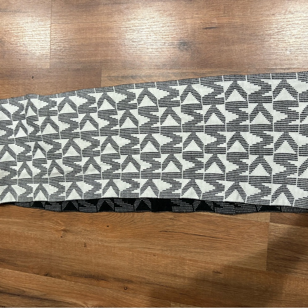 Michael Kors Patterned Scarf - image 2